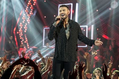 Foto Lucas Lucco teve nude vazado do próprio pênis ao acaso Purepeople