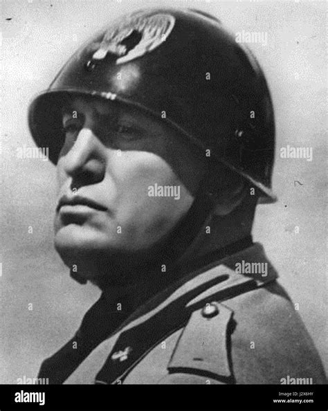 Benito Mussolini Ritratto Foto E Immagini Stock In Bianco E Nero Alamy