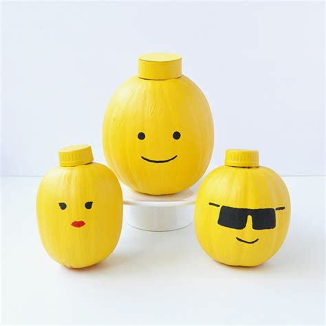 Painted Pumpkin LEGO Heads ⋆ Handmade Charlotte