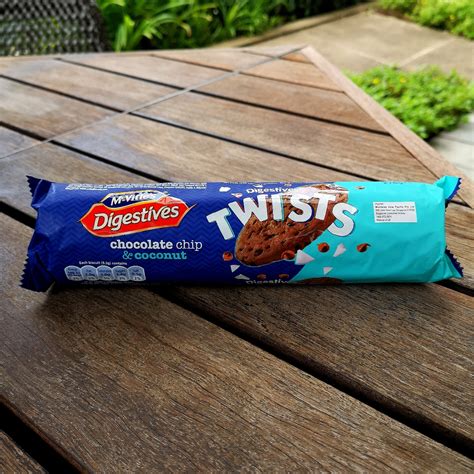 Mcvitie S Digestive Twists Chocolate Chip And Coconut Reviews Abillion