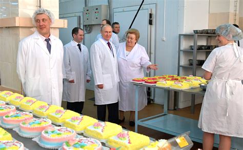 Visit to Samara bakery and confectionery complex • President of Russia