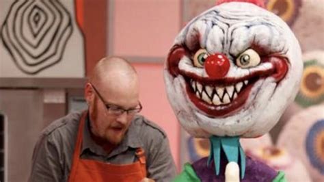 15 Craziest Cakes on Food Network's 'Halloween Wars' (PHOTOS)