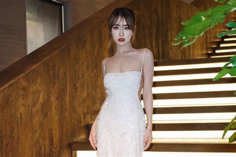 Hot Girl X C Cu C S Ng Sang Ch Nh Di N Ng Y C Ng T O B O B O D N Tr