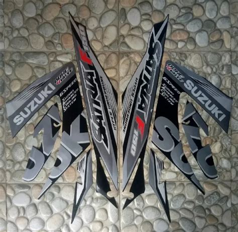 STIKER STRIPING LES LIS STICKER BODI SUZUKI SATRIA FU F150 FACELIFT