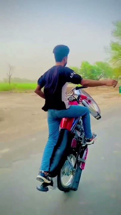 Bike Stunt Viral Fypシ゚viral One Wheeling Viral Fypシ゚viral Youtube