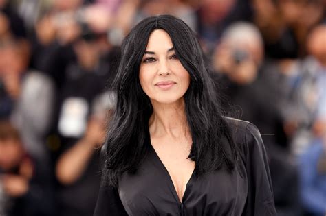 Monica Bellucci Ic Ne De La Beaut Imaginez La Avec Une Couleur De