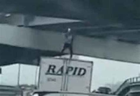 Texas Man Dies Doing Tiktok Dance On Top Of 18 Wheeler One News Page