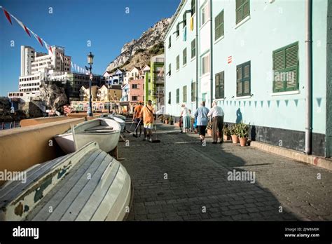 September Gibraltar Erwachte Mit Den Aussichten Auf Weitere