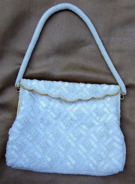 Walborg Vintage White Fully Beaded Evening Purse Hand Made In Hong Kong