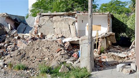 Vecinos Preocupados Por El Estado De Un Inmueble Abandonado El Diario