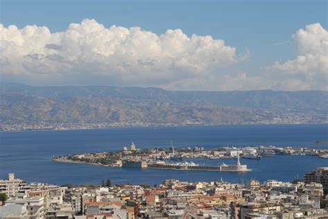 Guide to Messina, Sicily - The Thinking Traveller