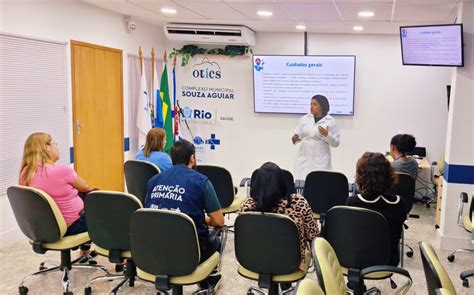 Turma Do Curso Pr Tico De Cateterismo Vesical No Adulto Praticava