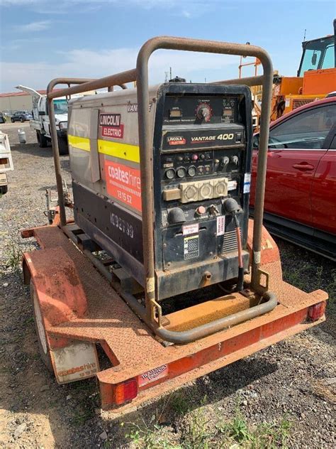 2011 Lincoln Electric Vantage 400 Engine Driven Welder Reserve Met