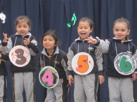 Colegio Altazor Infant Talent Show 2015