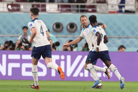 신구 조화 잉글랜드 늪 축구 이란 대파뒷목 잡게 한 교훈