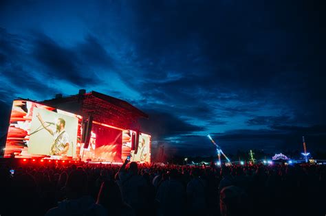 Reading Festival Gallery Foals