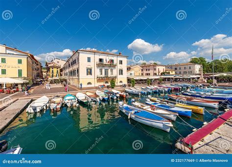 Small Port Of The Lake Garda Bardolino Village Lago Di Garda Veneto