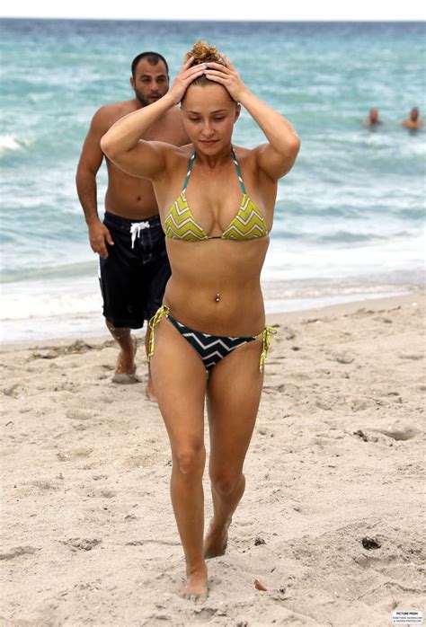 Hayden Panettiere Bikini In Miami Beach Gotceleb