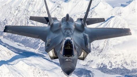 F-22 vs. F-35 vs. J-20 vs. Su-57: Which Stealth Fighter Is the Best ...