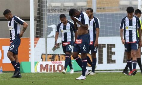 Hinchas Lloran El Descenso De Alianza Lima Atv