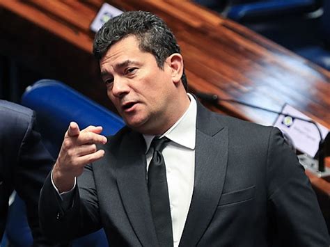 CNJ vai investigar Moro por atuação político partidária e Política