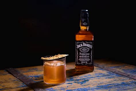 Twisted Nut Un Old Fashioned Alle Nocciole