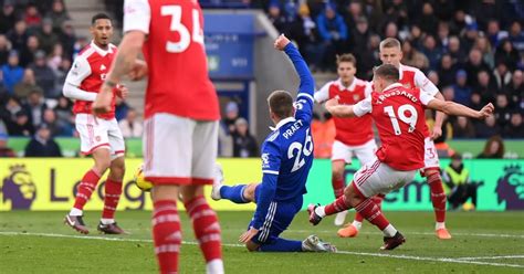 Gary Lineker And Paul Merson Disagree On Controversial Leicester City