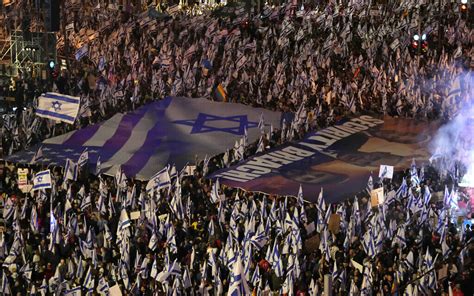 Arrested At Anti Overhaul Rally In Tel Aviv Cops Clear Protesters