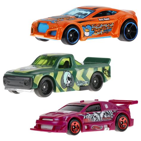 Hot Wheels Skate Collector Fingerboard And Vehicle Pack 2024 Mix 3 Random Set Of 2