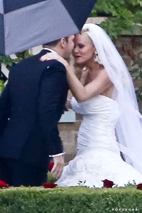 Jenny McCarthy and Donnie Wahlberg Wedding Pictures | POPSUGAR ...