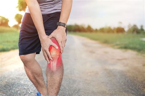 Los Cuatro Trucos Tiles Para Calmar Un Dolor De Rodilla