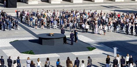 Homenaje de Estado a las víctimas de la covid 19 Los reyes y Sánchez