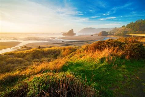 Bandon Bound: Your Ultimate Guide to Oregon Coast Fun