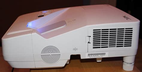 NEC NP-UM330W Ultra Short Throw Projector Review - Projector Reviews