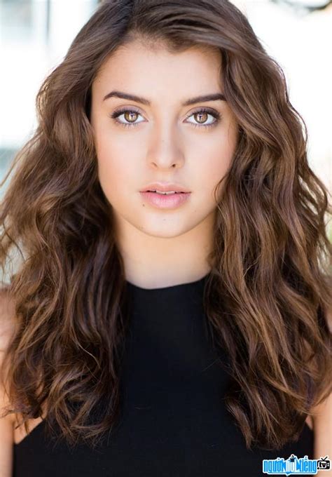 Dance Artist Kalani Hilliker Profile Age Email Phone And Zodiac Sign