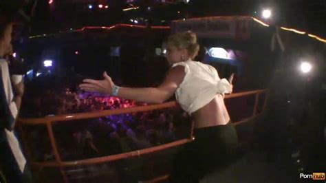 NAKED COLLEGE COEDS Scene Porn Videos