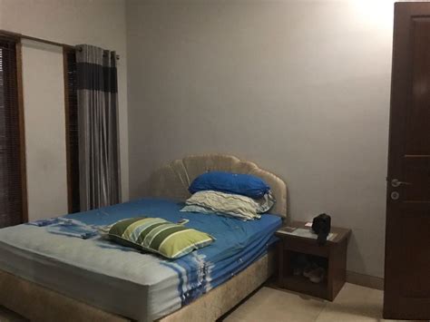 Rumah Secondary Kamar Dalam Cluster Pinggir Jalan Raya Jatiwaringin