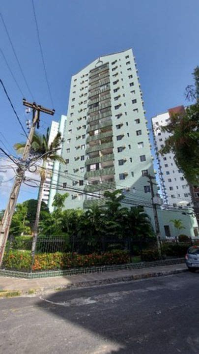 Apartamento na Rua Antônio de Castro 27 Casa Amarela em Recife por R