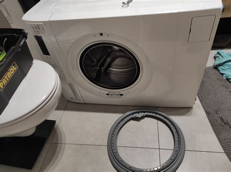 Electrolux EWS11252EDU Pralka Diagnoza Uszkodzenia Pompy Wody