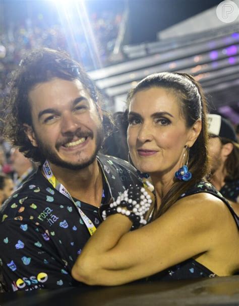 Foto F Tima Bernardes Curte Anivers Rio De Amiga Namorado T Lio