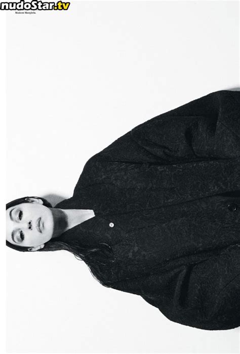 Monica Bellucci AMonicaBellucci Monicabellucciofficiel Nude OnlyFans Photo Nudostar TV