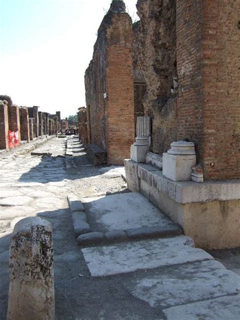 Forum Arch May 2006 Looking East Towards Via Degli Augustali