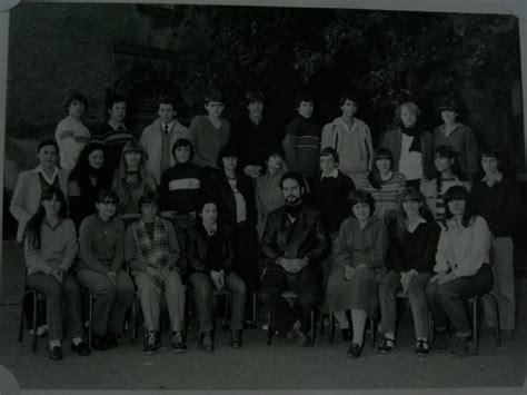 Photo de classe 1980 1981 2A2 de 1980 Lycée Gay Lussac Copains d avant