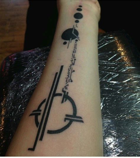 Arrow and Circles Tattoo Design