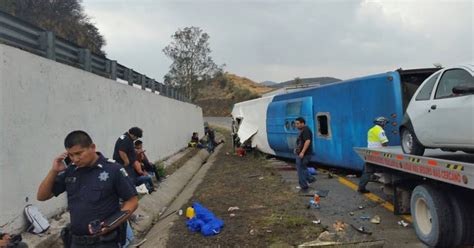 Volcadura De Autob S Deja Un Muerto Y Lesionados En Guerrero