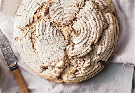 Glutenfreies Kümmelbrot Frisch Gekocht