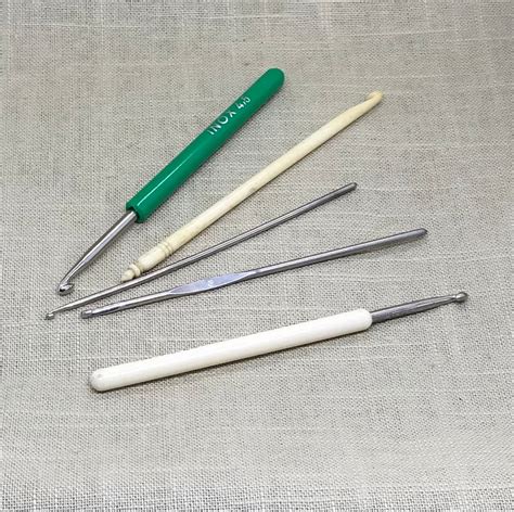 Vintage Crochet Hooks Set Of 5 Hooks Inox Hooks Bato Hook Etsy