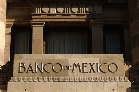 Banxico baja su tasa de interés 25 puntos base a 10 25 PalabrasClaras mx