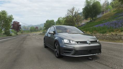 Driving The Volkswagen Golf R Top Speed Forza Horizon