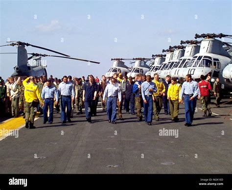 Uss guam lph 9 hi-res stock photography and images - Alamy